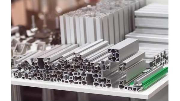 韧性凸显，蓄势待发：透视当前工业铝型材市场的“冷”与“热”