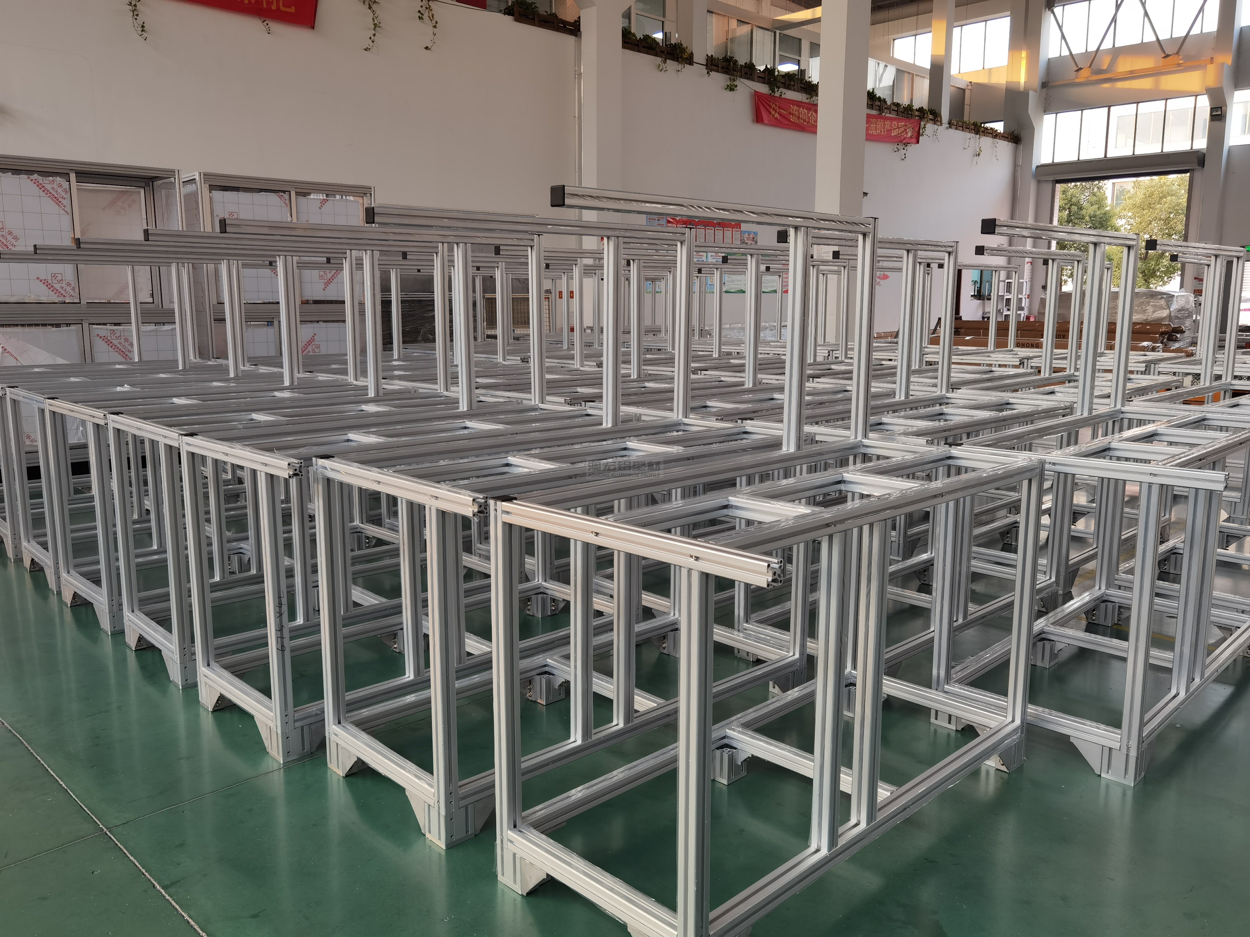 铝型材框架的“快速组装”是如何实现的？